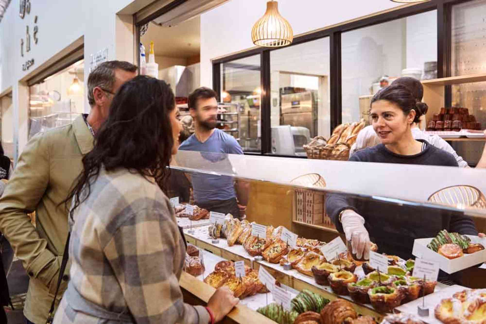 Queen Victoria Market: Eat, Shop, Save